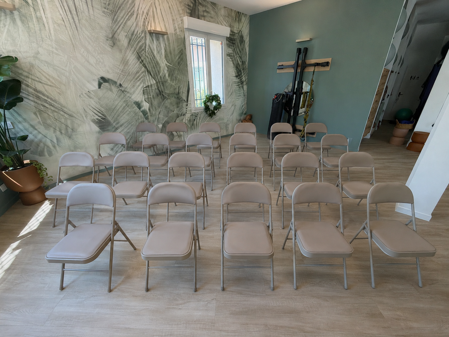 chaisesconferences3